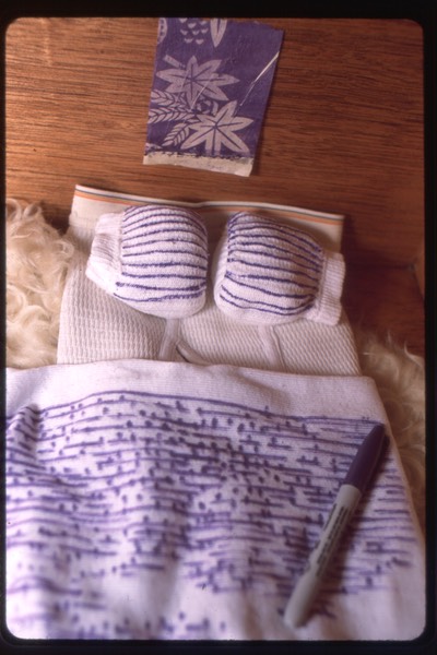 bedroom_close-R